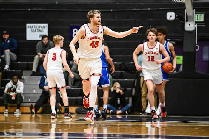Lincoln Gresham 6A Oregon boys basketball quarterfinal Naji Saker -66
